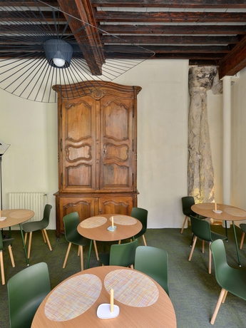 Imagen del bar/restaurante del Hotel d'Arlatan. Foto 3