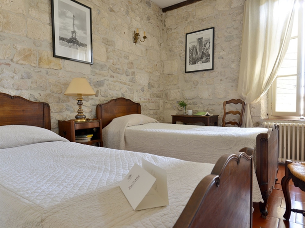 Imagen de la habitación del Hotel d'Arlatan. Foto 6