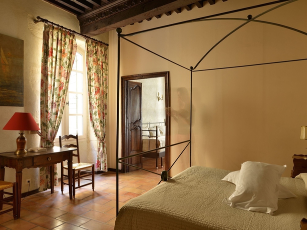 Imagen de la habitación del Hotel d'Arlatan. Foto 9