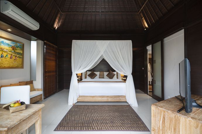 Imagen de la habitación del Hotel d'Nusa Beach Club and Resort. Foto 3