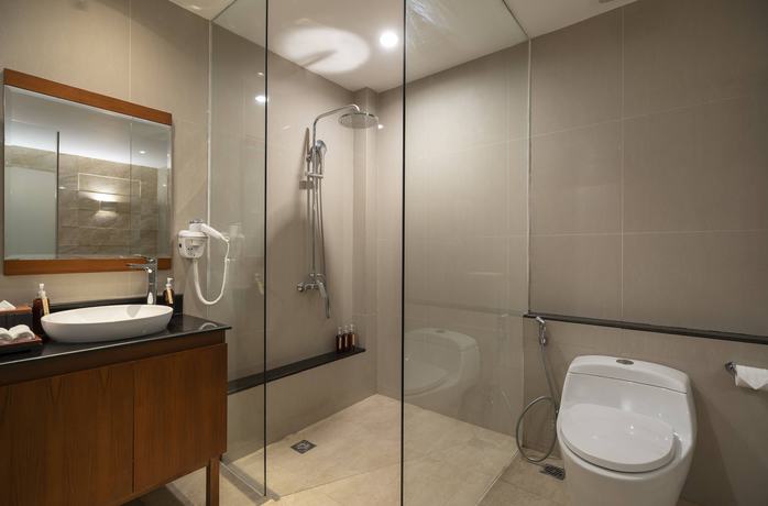 Imagen de la habitación del Hotel d'Nusa Beach Club and Resort. Foto 10