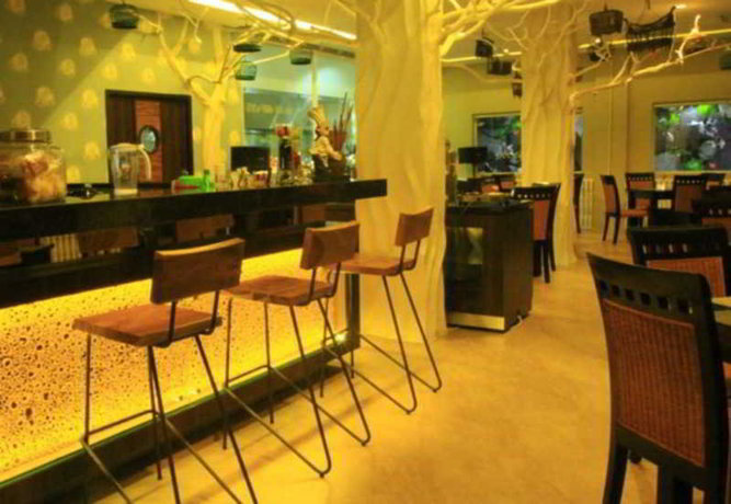 Imagen del bar/restaurante del Hotel d'Ox Ville Padang. Foto 12