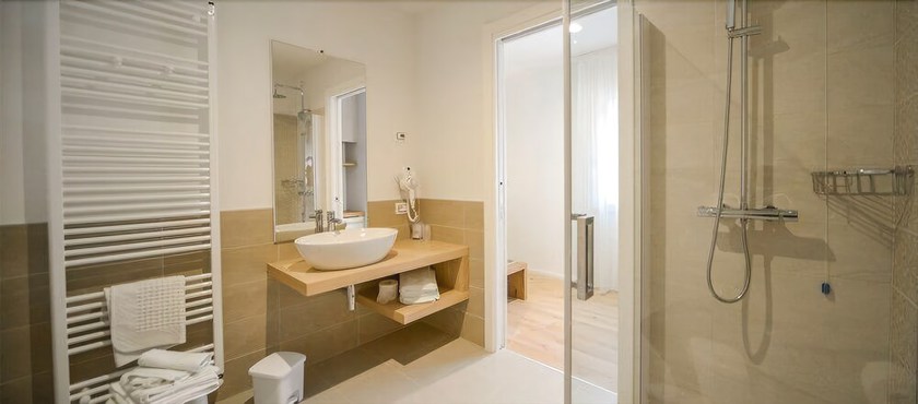 Imagen de la habitación del Hotel da Tullio. Foto 7