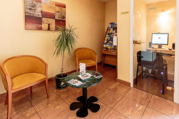 Imagen de los interiores del Hotel de Bordeaux, Clermont-Ferrand. Foto 19