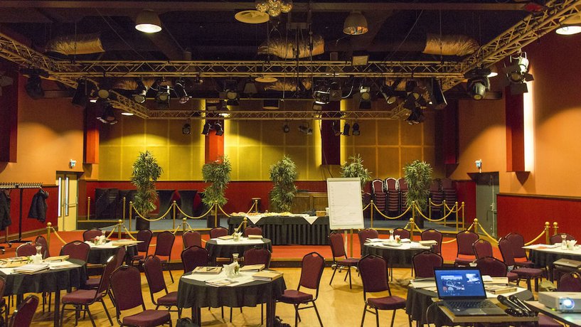 Imagen de los interiores del Hotel de Borgh. Foto 20