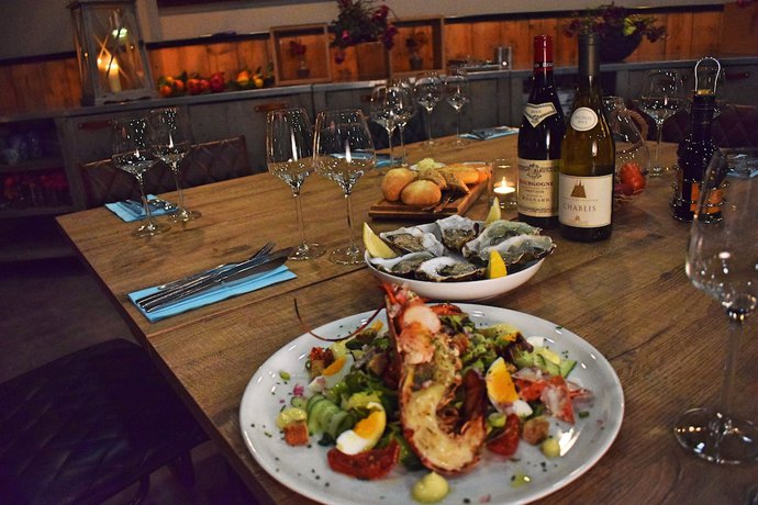 Imagen del bar/restaurante del Hotel de Borgh. Foto 8