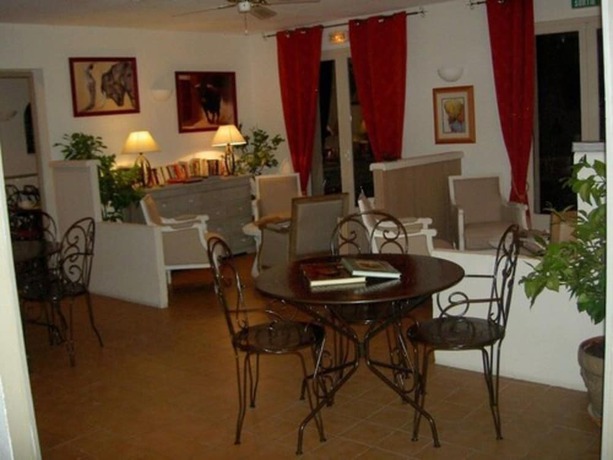 Imagen de los interiores del Hotel de Charme L\'Amandière. Foto 19