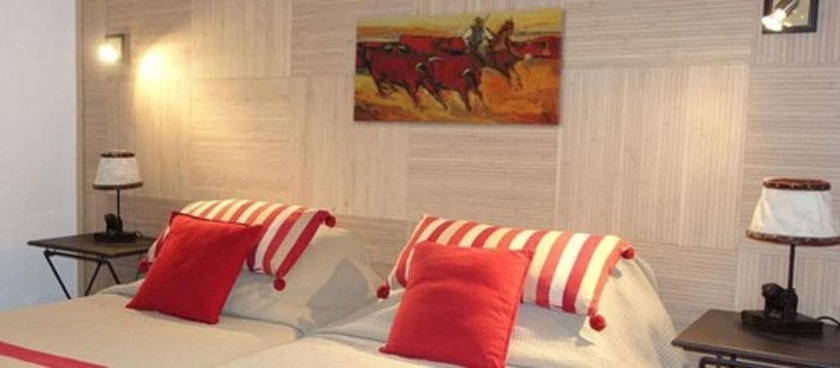 Imagen de la habitación del Hotel de Charme L\'Amandière. Foto 18