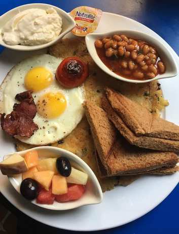 Imagen del bar/restaurante del Hotel de Courtyard. Foto 2