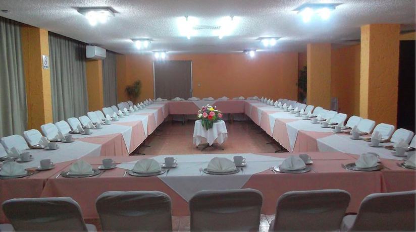 Imagen de los interiores del Hotel de Cuautla. Foto 15