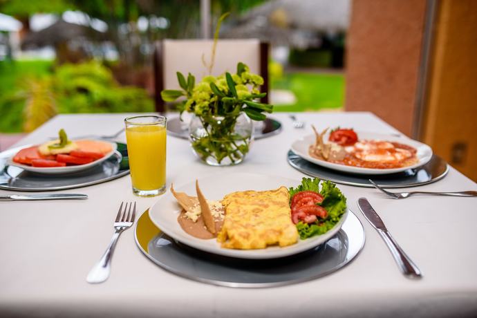 Imagen del bar/restaurante del Hotel de Cuautla. Foto 4
