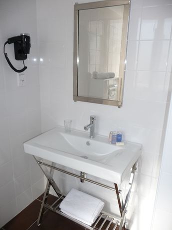 Imagen de la habitación del Hotel de Flore, Saint Raphael. Foto 12