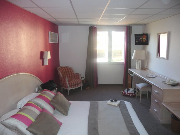 Imagen general del Hotel de Flore, Saint Raphael. Foto 2