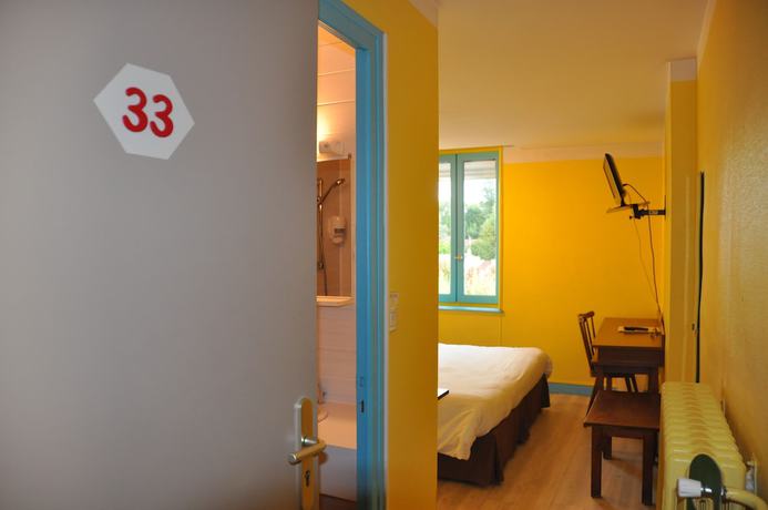 Imagen de la habitación del Hotel de France, La Tour-du-Pin. Foto 11
