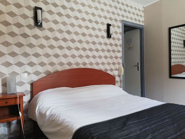 Imagen de la habitación del Hotel de France, Le Champ du Moulin. Foto 6