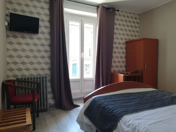 Imagen de la habitación del Hotel de France, Le Champ du Moulin. Foto 8