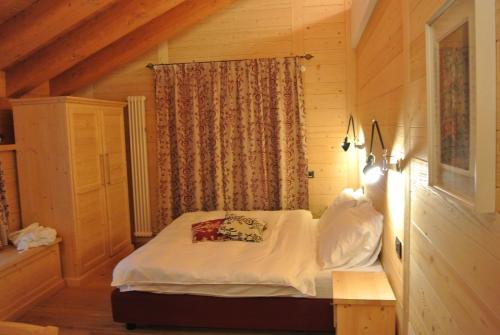 Imagen de la habitación del Hotel de Gletscher. Foto 17