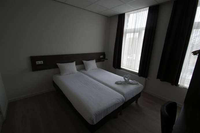 Imagen de la habitación del Hotel de Keizerskroon, Halfweg. Foto 4