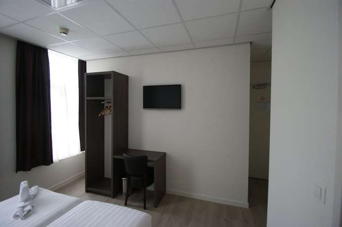 Imagen de la habitación del Hotel de Keizerskroon, Halfweg. Foto 5