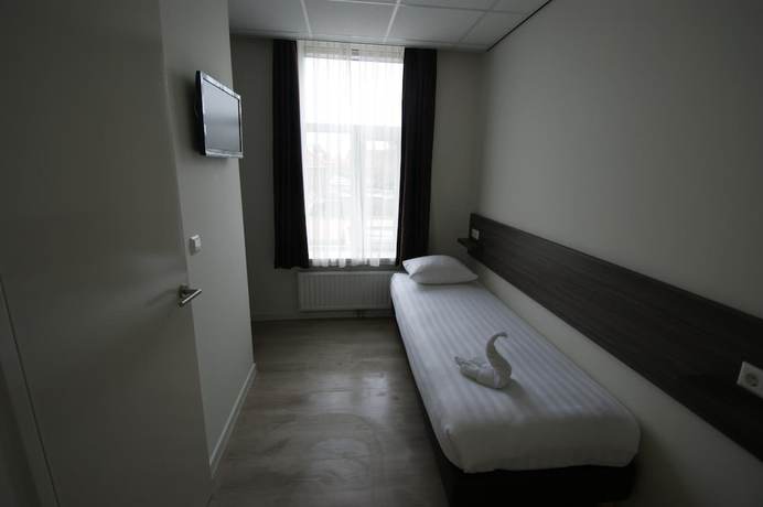 Imagen de la habitación del Hotel de Keizerskroon, Halfweg. Foto 12