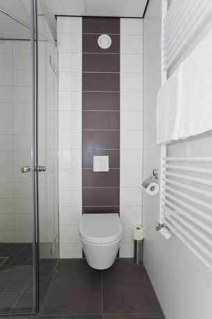 Imagen de la habitación del Hotel de Keizerskroon, Halfweg. Foto 15