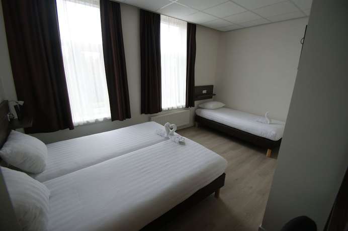 Imagen de la habitación del Hotel de Keizerskroon, Halfweg. Foto 18