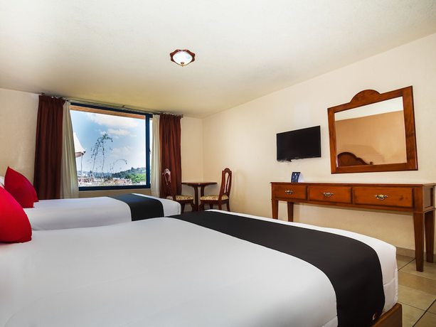Imagen de la habitación del Hotel de La Loma. Foto 17