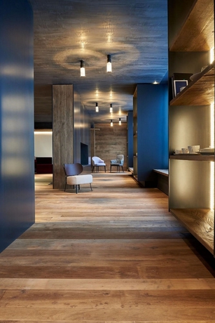 Imagen de los interiores del Hotel de Len. Foto 12