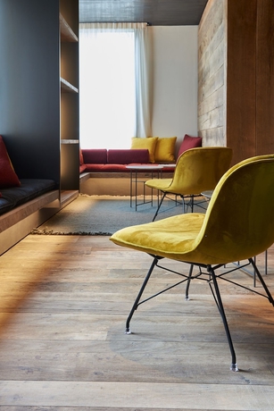 Imagen de los interiores del Hotel de Len. Foto 13