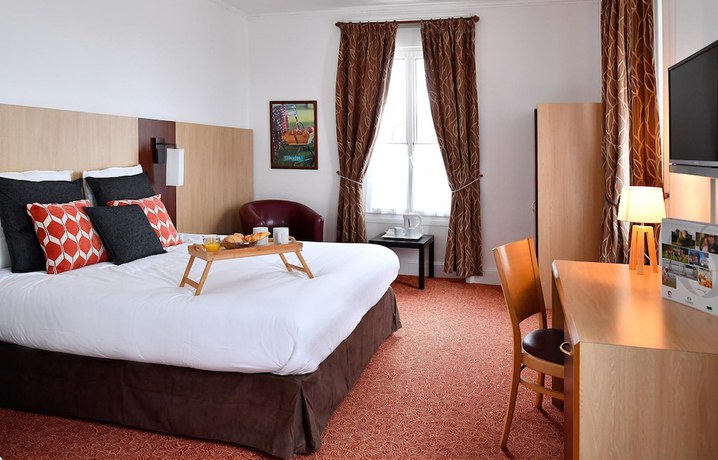 Imagen de la habitación del Hotel de Normandie, Arromanches les Bains. Foto 11