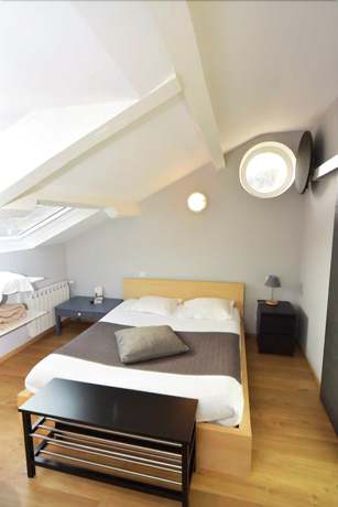 Imagen de la habitación del Hotel de Paris (Capdenac). Foto 11