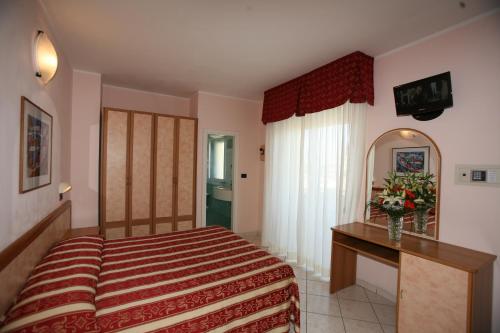 Imagen de la habitación del Hotel de Paris, Ravenna. Foto 9