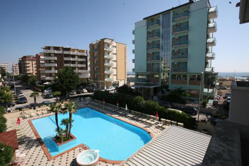 Imagen general del Hotel de Paris, Ravenna. Foto 6