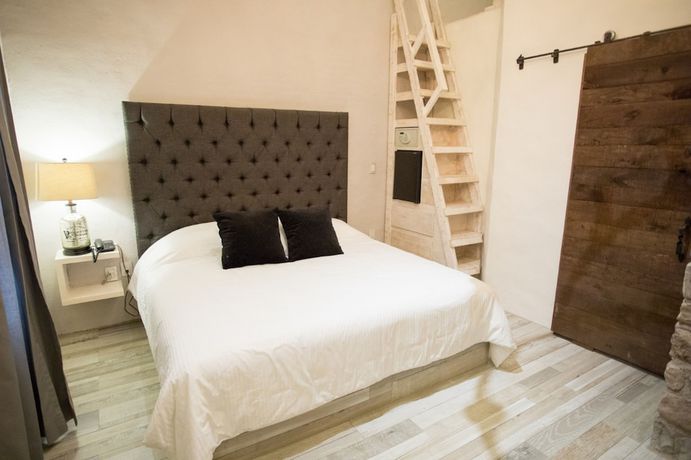 Imagen de la habitación del Hotel de Piedra. Foto 12