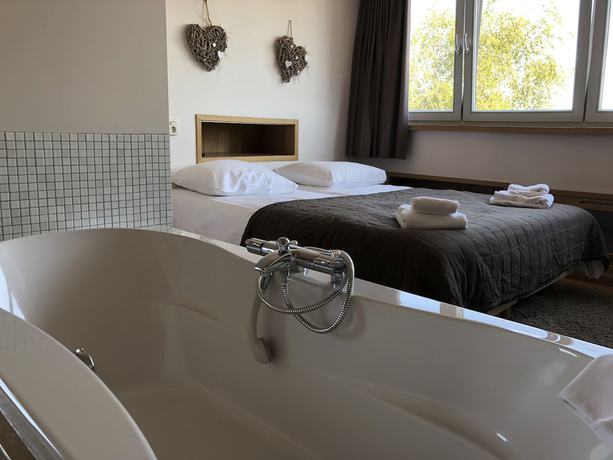 Imagen de la habitación del Hotel de Plank. Foto 9