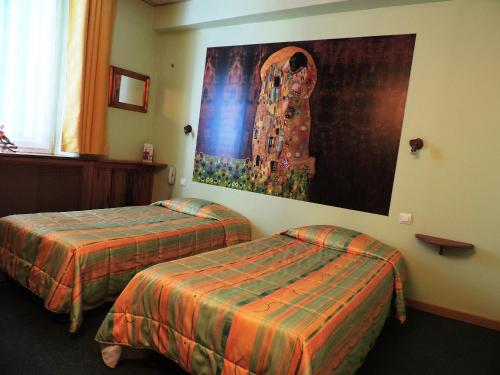 Imagen de la habitación del Hotel de Provence, Digne les Bains. Foto 9