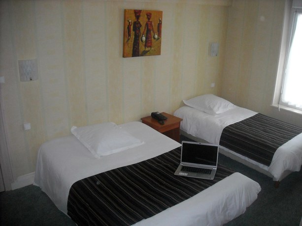 Imagen de la habitación del Hotel de Rennes. Foto 8