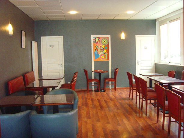 Imagen del bar/restaurante del Hotel de Rennes. Foto 3