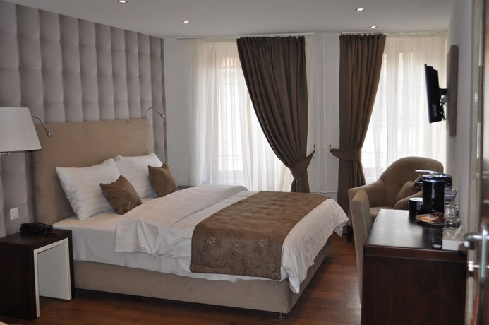 Imagen de la habitación del Hotel de Savoie, MORGES . Foto 17