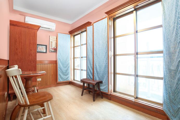 Imagen de la habitación del Hotel de Trianon. Foto 8