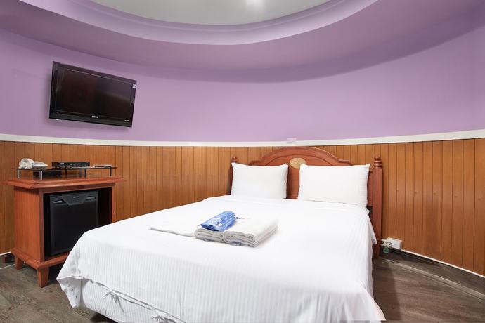 Imagen de la habitación del Hotel de Trianon. Foto 10