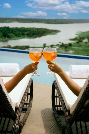 Imagen de la piscina del Hotel de Turistas Iquitos. Foto 13
