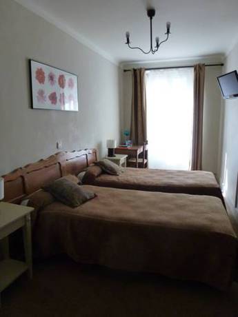 Imagen de la habitación del Hotel de Verdun. Foto 3