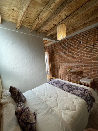 Imagen de la habitación del Hotel de la Capilla. Foto 6