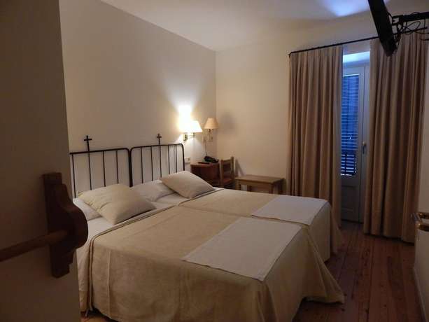 Imagen de la habitación del Hotel de la Font. Foto 5