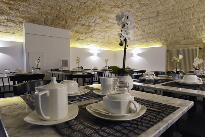 Imagen del bar/restaurante del Hotel de la Gaîté. Foto 6