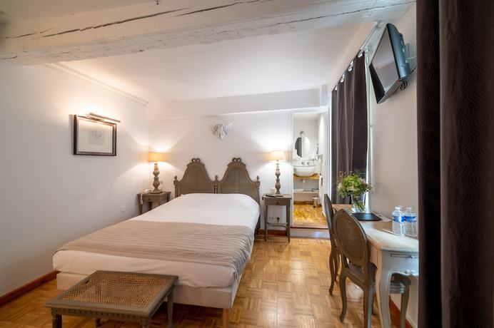 Imagen de la habitación del Hotel de la Mairie. Foto 1