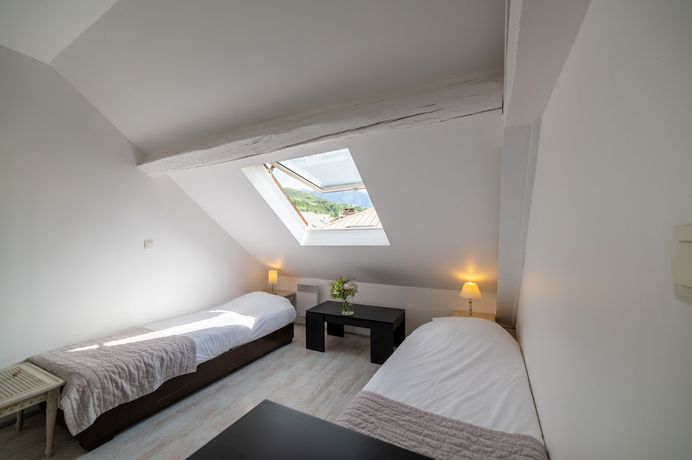 Imagen de la habitación del Hotel de la Mairie. Foto 7