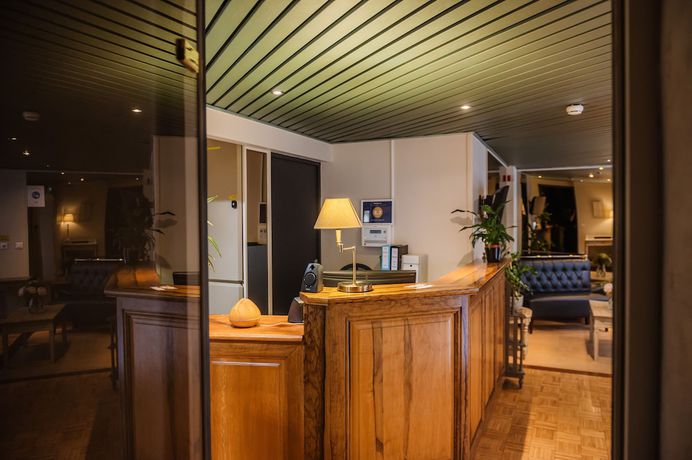 Imagen de los interiores del Hotel de la Mairie. Foto 19