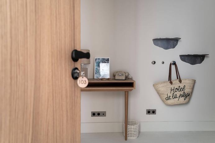 Imagen de la habitación del Hotel de la Plage, Biarritz. Foto 13